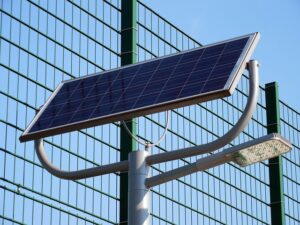 Read more about the article Benefits of Solar and Battery Systems for Modern Homes